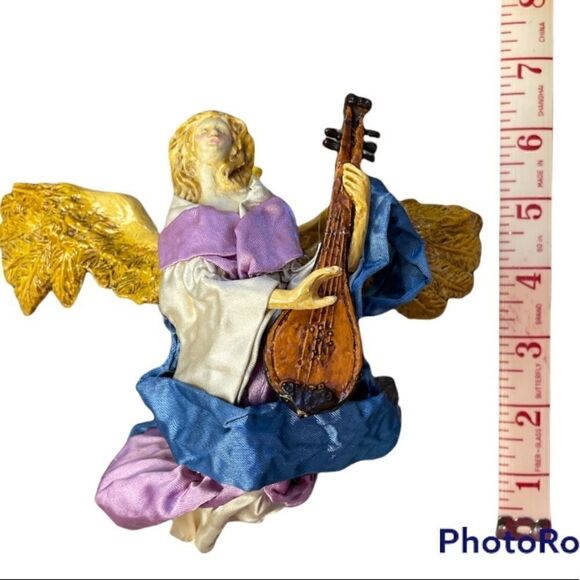 Hand painted and signed Angel - Picture 2 of 10